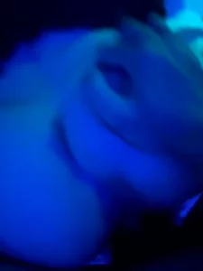 骚货06肥臀小美女