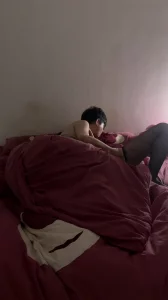 调教04年黑丝母狗最后颜射吞精2